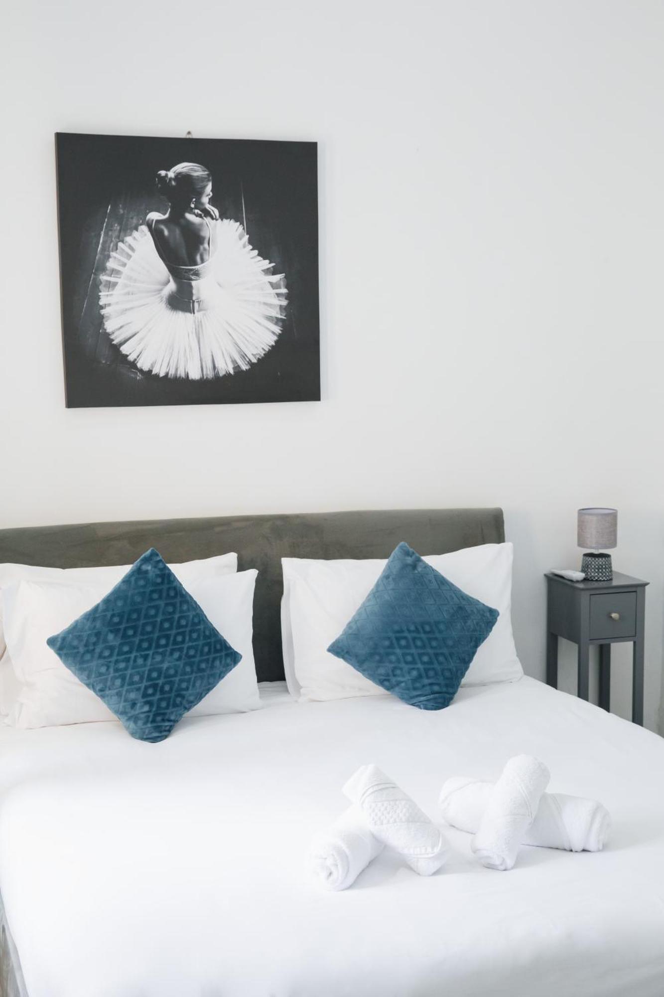 Valletta Waterfront 2 Beds Flat By Arcobnb 弗洛里亚纳 外观 照片