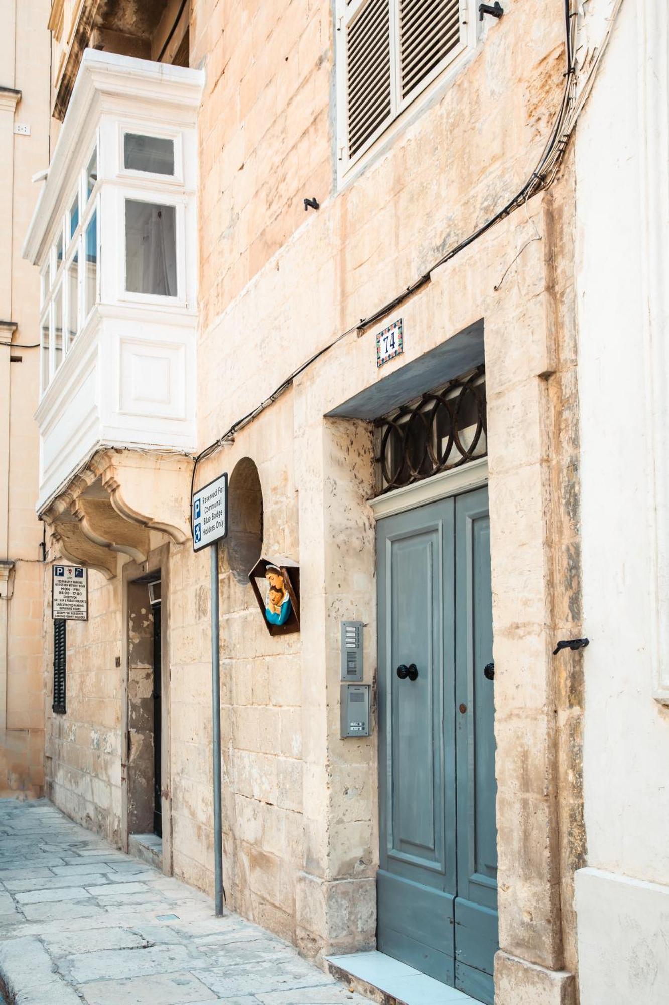 Valletta Waterfront 2 Beds Flat By Arcobnb 弗洛里亚纳 外观 照片